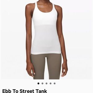 Lululemon size 10 tank with bra